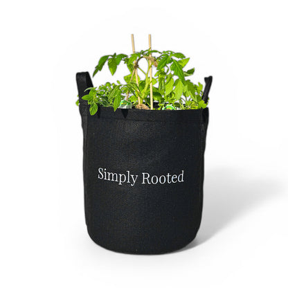 Simply Rooted Garden Kit‎ with seasonal vegetable + herb plants